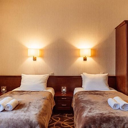 Hotel Dwor Choiny Kazimierówka Εξωτερικό φωτογραφία