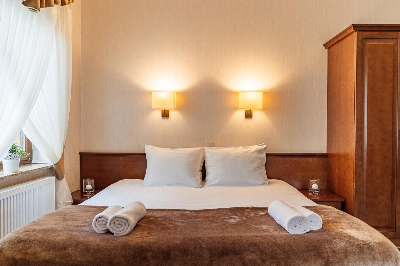 Hotel Dwor Choiny Kazimierówka Εξωτερικό φωτογραφία