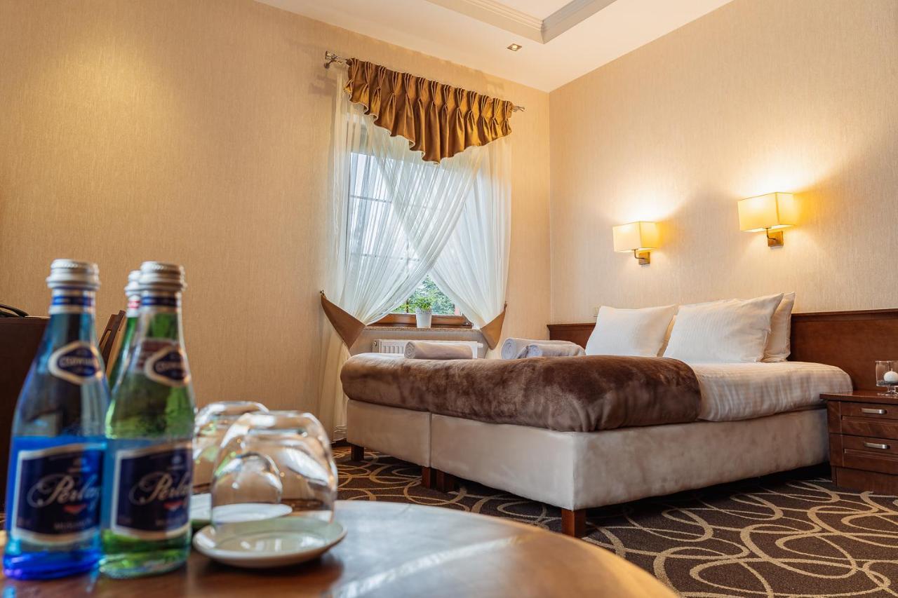 Hotel Dwor Choiny Kazimierówka Εξωτερικό φωτογραφία